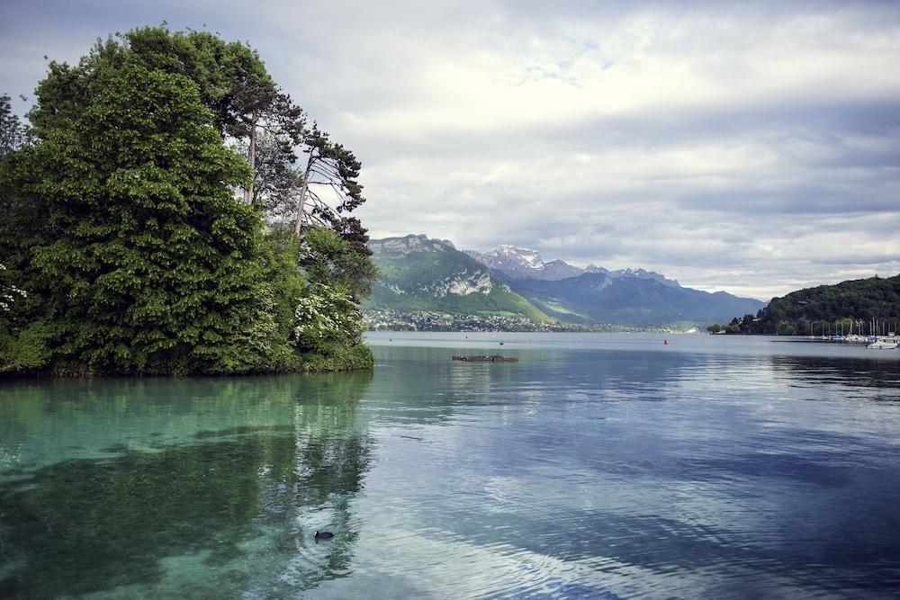 Greet Hotel Annecy Cran-Gevrier Kültér fotó